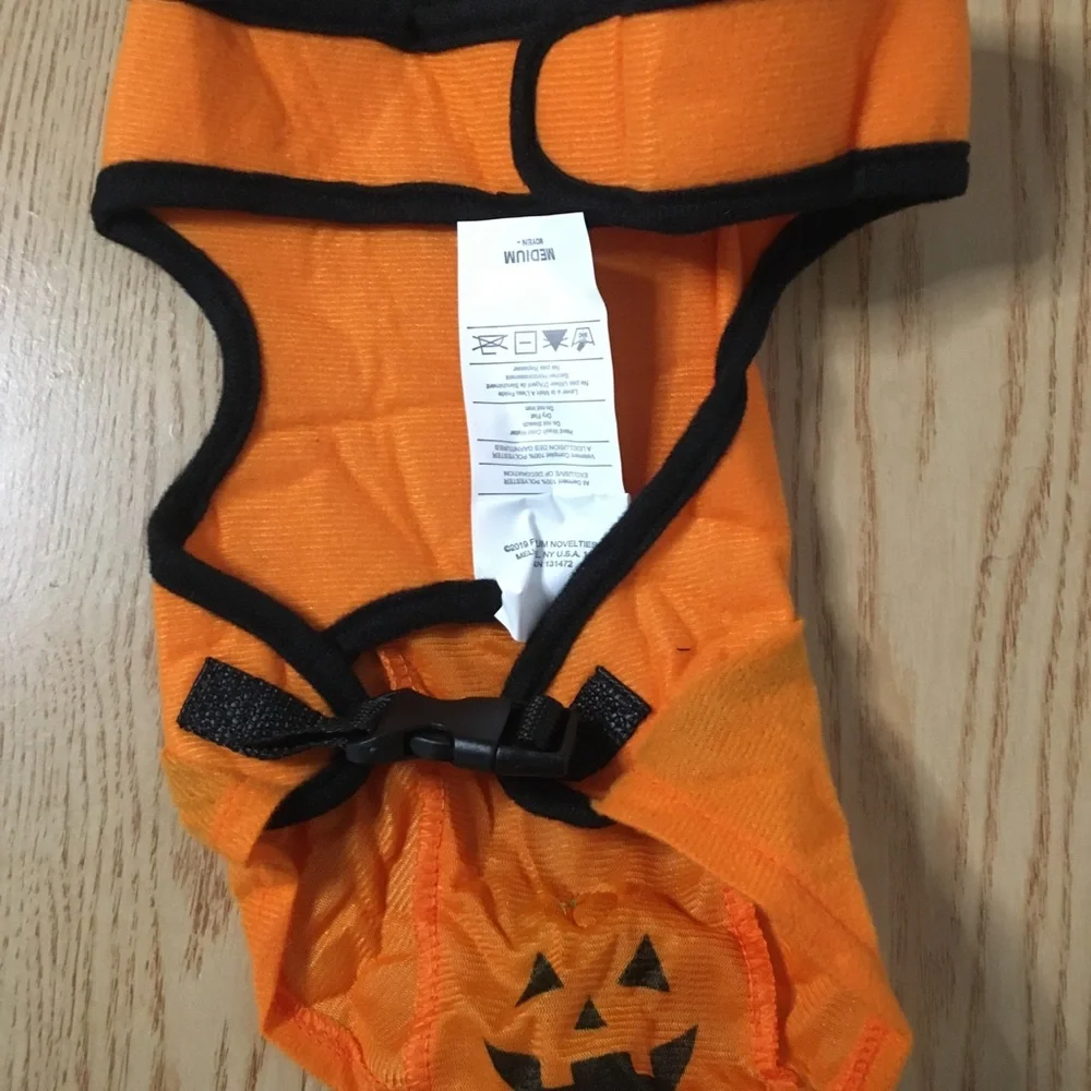 New Doggie 🐶 1pc Pumpkin Harness Halloween 🎃 Costume Belly 9” Neck 6.5” Across